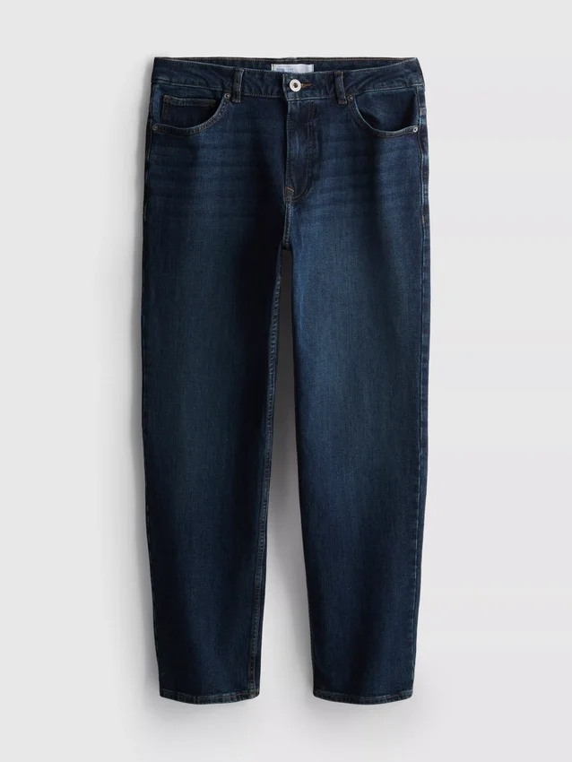 Jeans med middels høy midje og rette ben