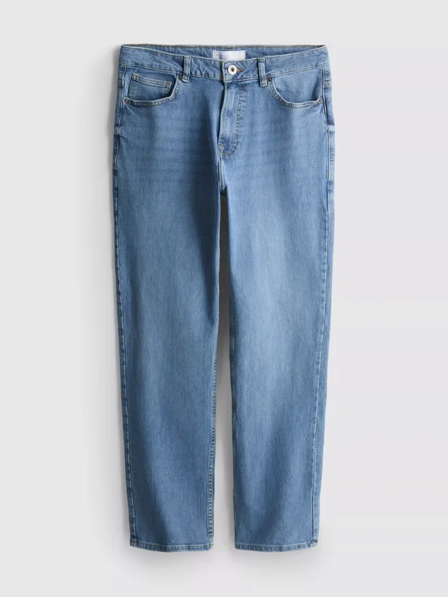 Jeans med middels høy midje og rette ben