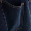 Jeans med middels høy midje og rette ben