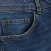 Jeans med middels høy midje og rette ben