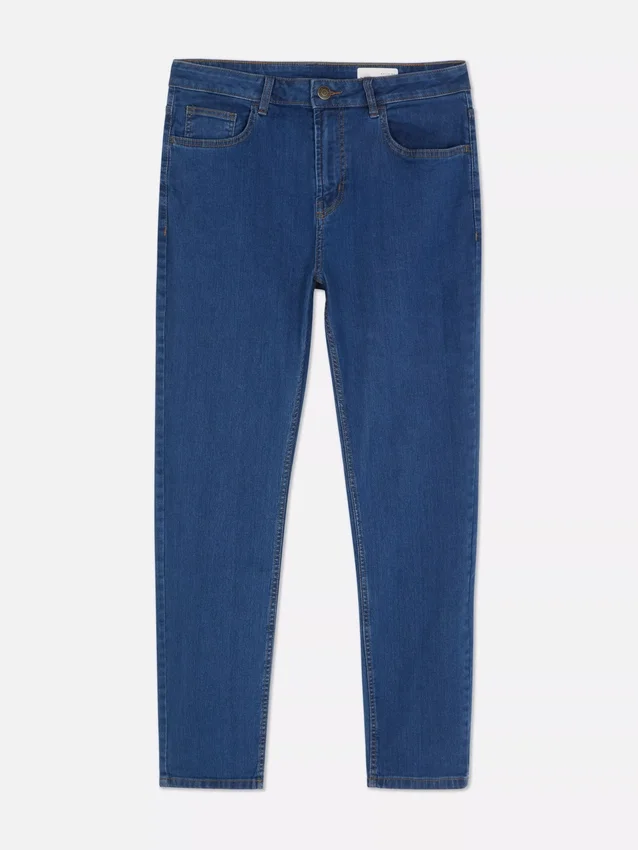 Jeans med middels høy midje og smal passform