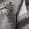 Jeans med middels høy midje og smal passform