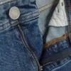 Jeans med middels høy midje og smal passform