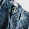 Jeans med middels høy midje og smal passform