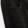 Jeans med middels høy midje og vide ben
