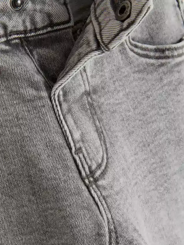 Jeans med smal passform