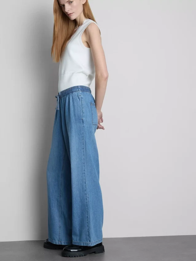 Joggebukser i denim med rette ben