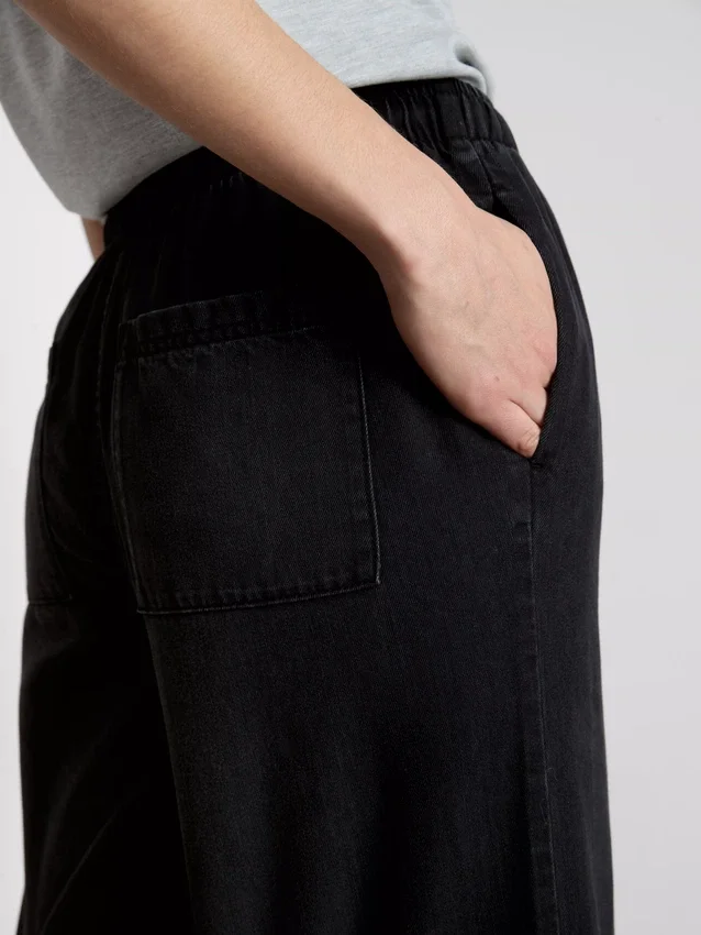 Joggebukser i denim med rette ben