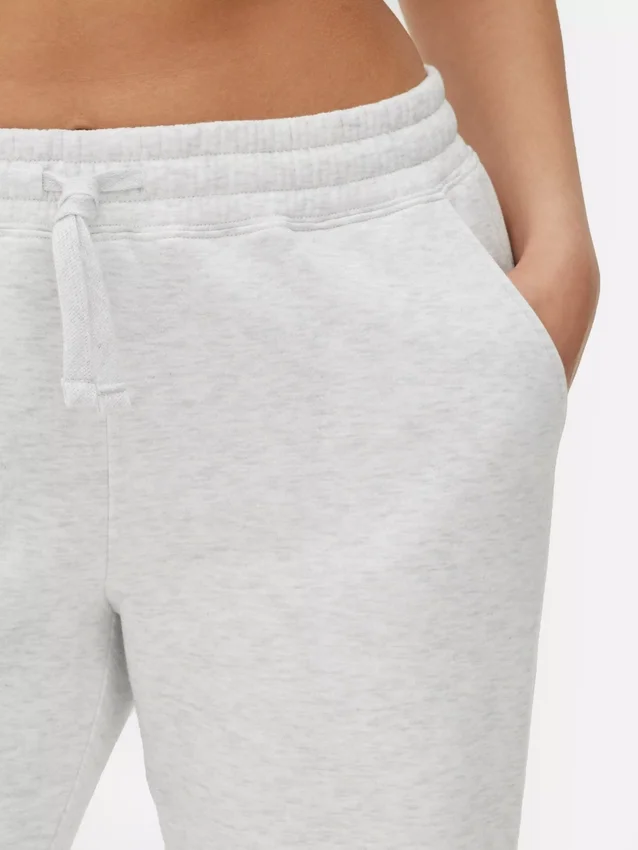 Joggebukser med mansjetter og snøring i benet