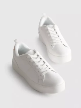 Klassiske sneakers med lavt skaft