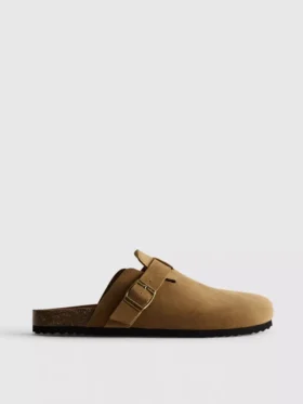 Klog-sandaler med spenne