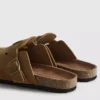 Klog-sandaler med spenne