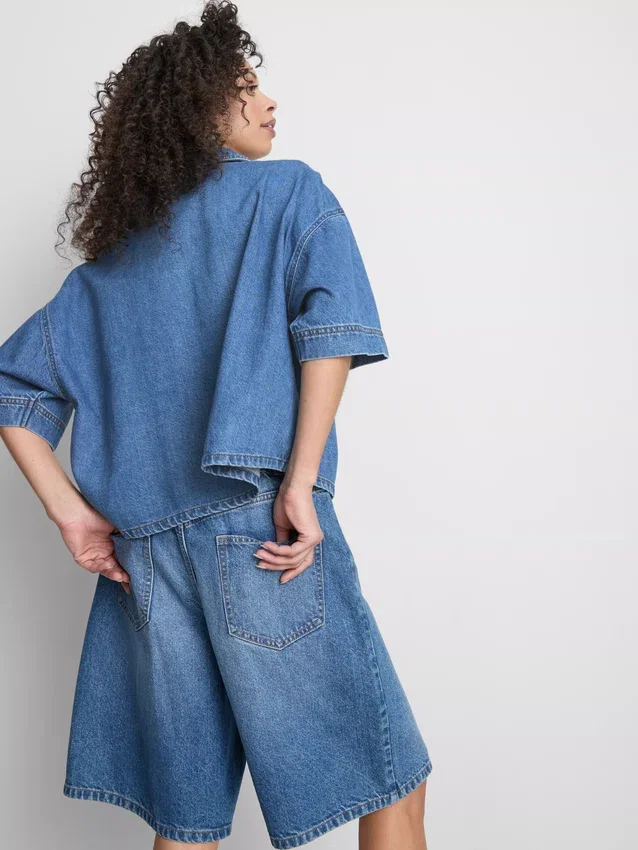 Kortærmet denimshort