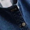 Kortærmet topp i bomullsdenim med innsvingt midje