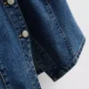 Kortærmet topp i bomullsdenim med innsvingt midje
