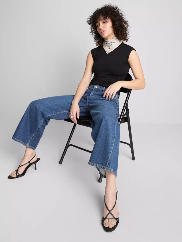 Korte jeans i denim med vide ben