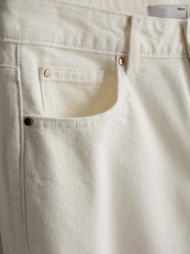 Korte jeans i denim med vide ben
