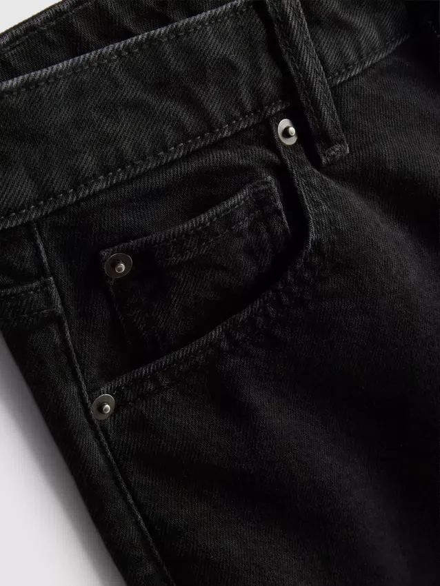 Korte jeans i denim med vide ben