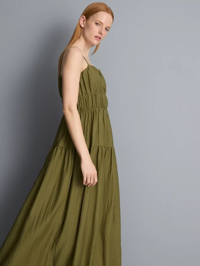 Lagdelt smock-maxidress