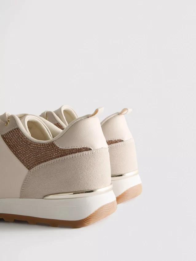 Lavt sneaker med Diamanta-detaljer