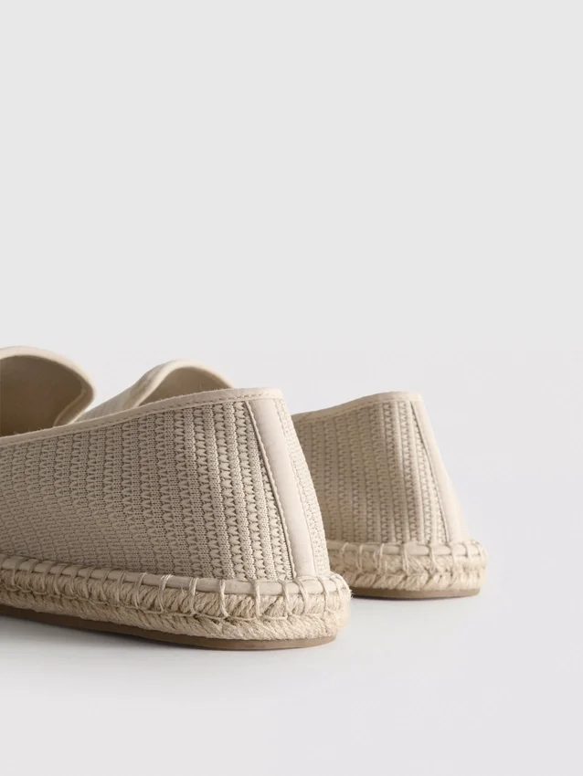 Lavt strikket espadrille