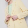 Lila blazer med én rad knapper