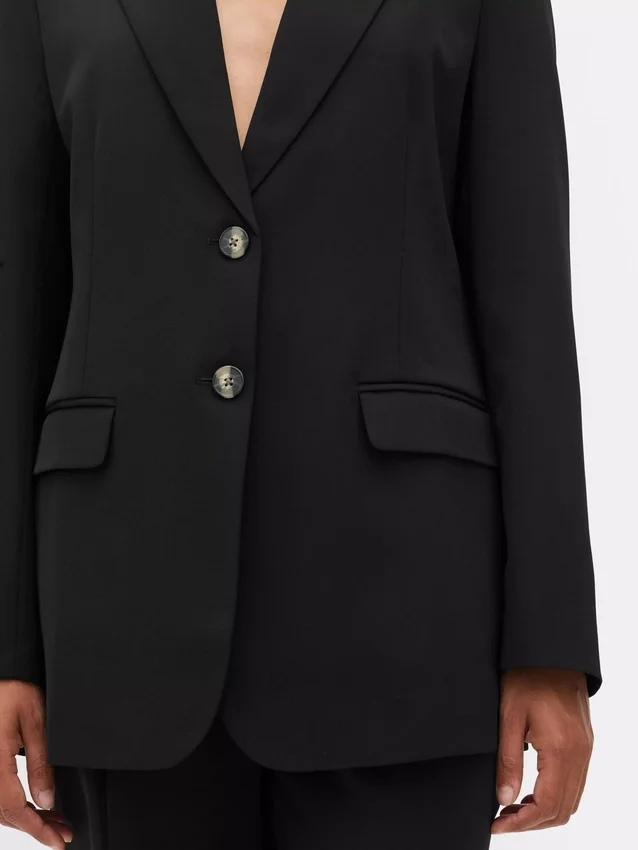 Lila blazer med én rad knapper