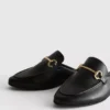 Loafers i imitert skinn med snaffle-bit-spenner