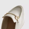 Loafers i imitert skinn med snaffle-bit-spenner