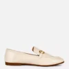 Loafers i kunstlær med snaffle-detaljer