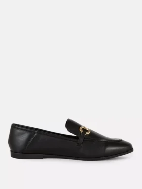 Loafers i kunstlær med snaffle-detaljer