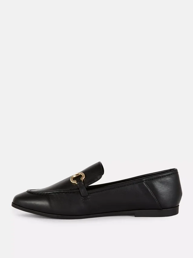 Loafers i kunstlær med snaffle-detaljer