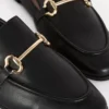 Loafers i kunstlær med snaffle-detaljer