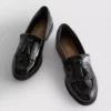 Loafers med bred passform i lakkskinn