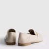 Loafers med snaffle-detalj