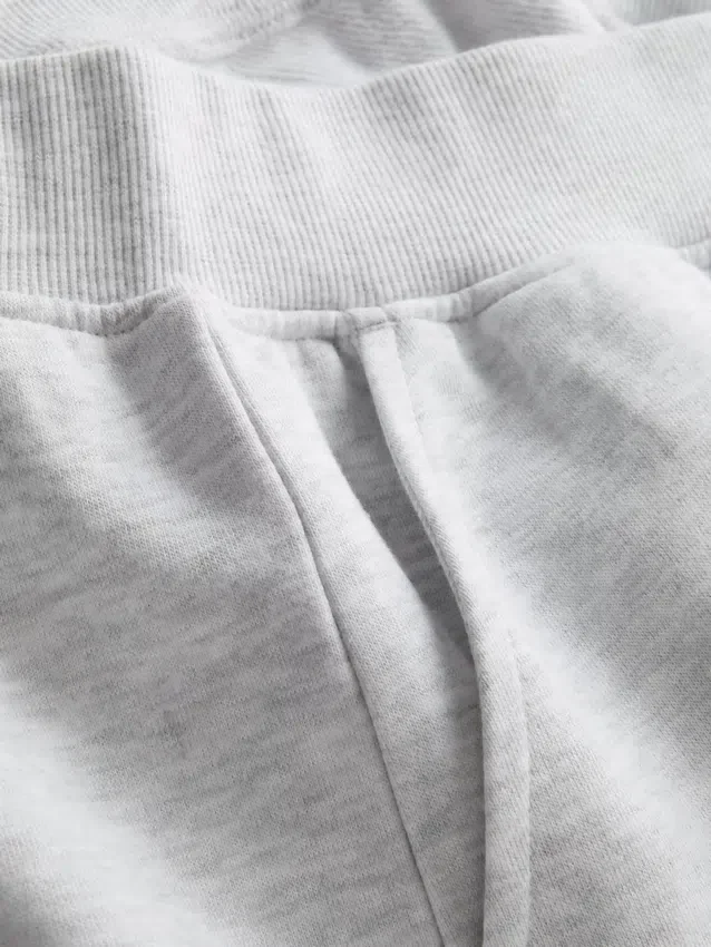 Loungeshorts i bomull med splittet kant
