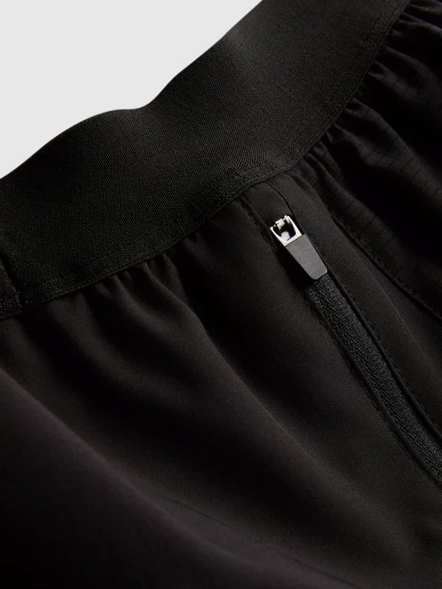 Løpeshorts med snøring