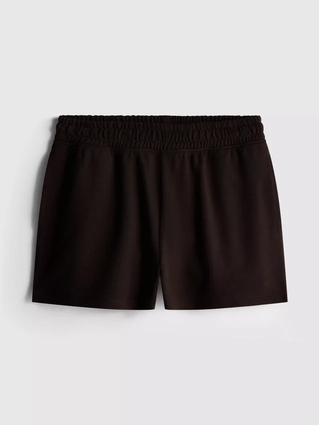 Løse flyplassshorts med høyt bomullsinnhold