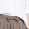 Løse shorts i bomull med snøring