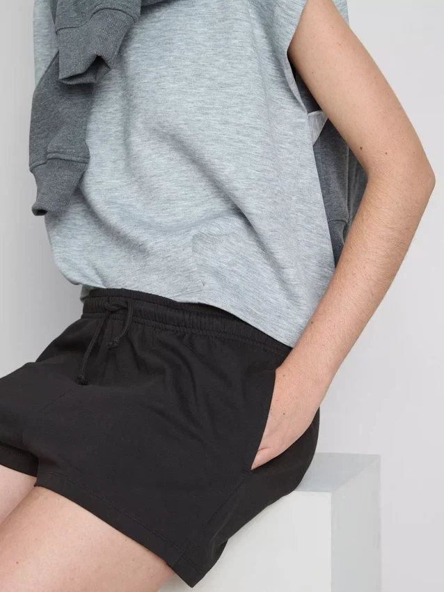 Løse shorts i bomull med snøring