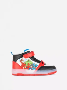 Marvel-sneakers med lysende høy skaft
