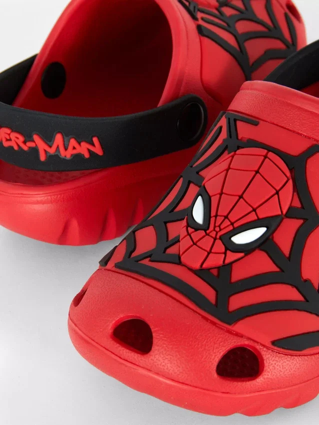 Marvel Spider-Man-klogger med bakrem