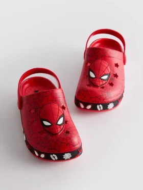 Marvel Spider-Man-klogger med lys