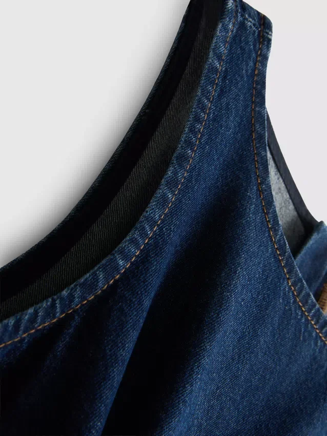 Midi-kjole i bomullsdenim med lav midje