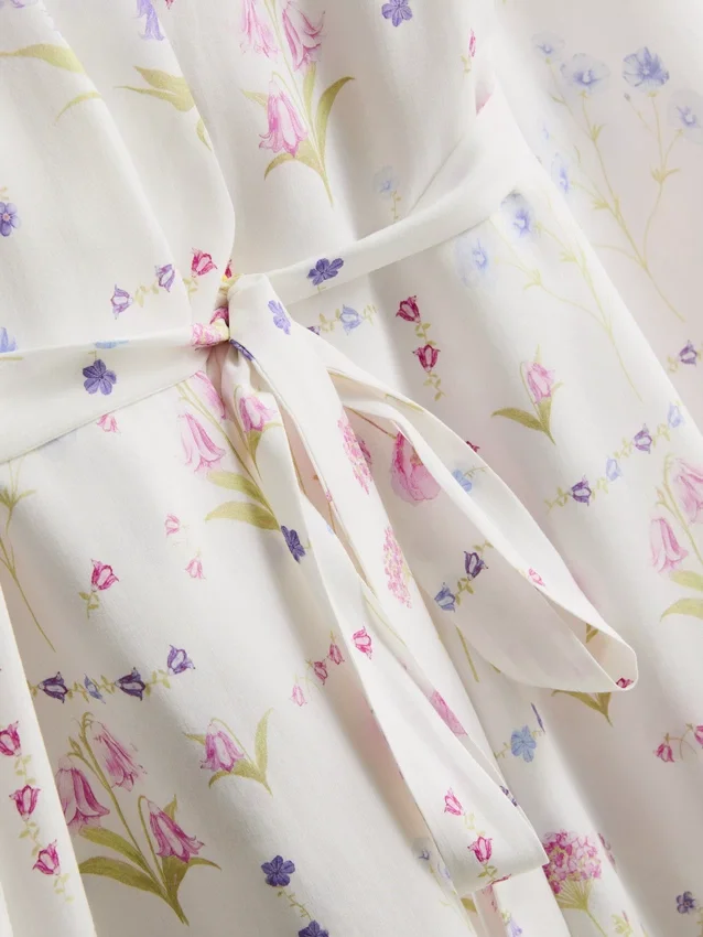 Mini-morgenkåpe med blomstermønster