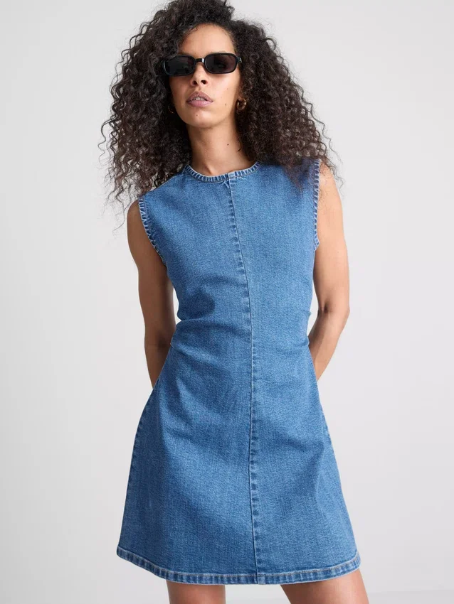 Minikjole i bomullsdenim med A-linje