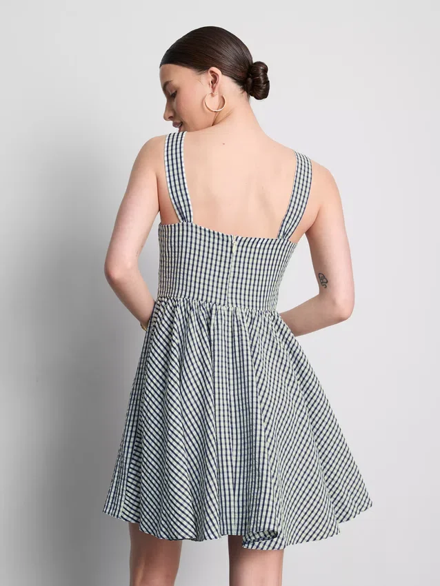 Minikjole med korsett i gingham-mønster