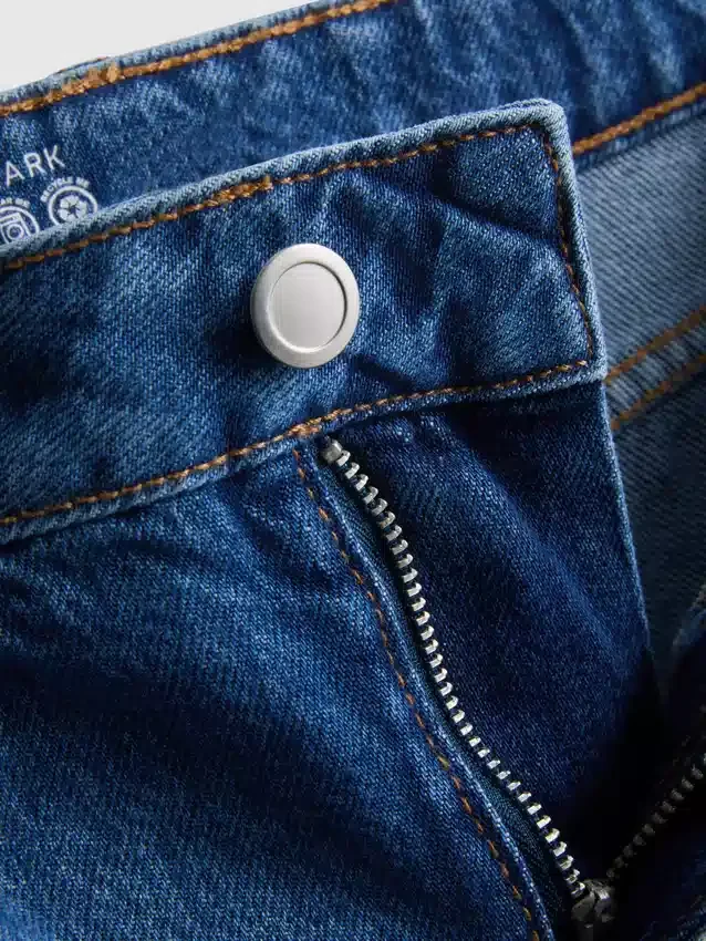 Miniskjørt i bomullsdenim