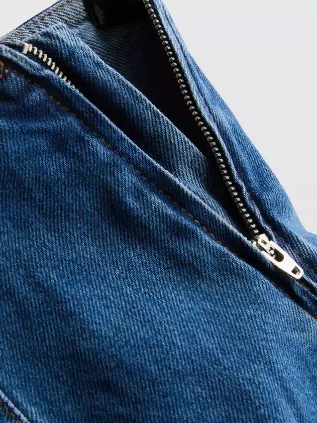 Miniskjørt i bomullsdenim