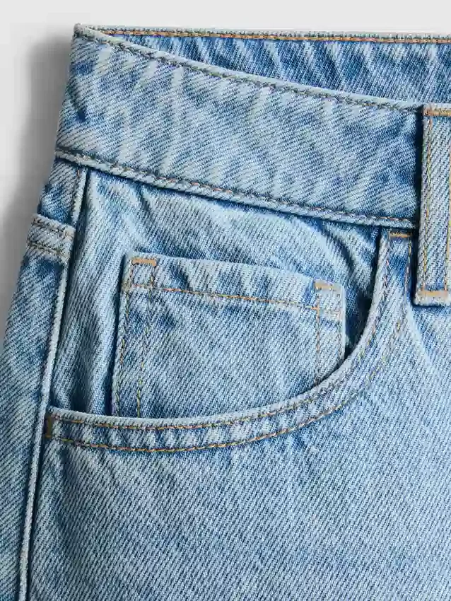 Miniskjørt i bomullsdenim